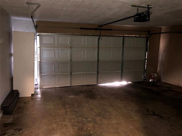 Building Photo - 1741 Crystal Way