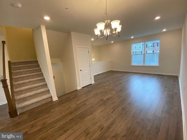 Building Photo - 1817 Boulder Dr