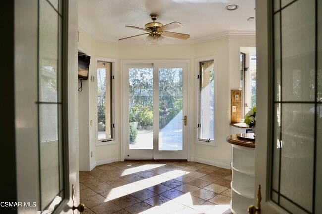 Building Photo - 4328 Park Verdi