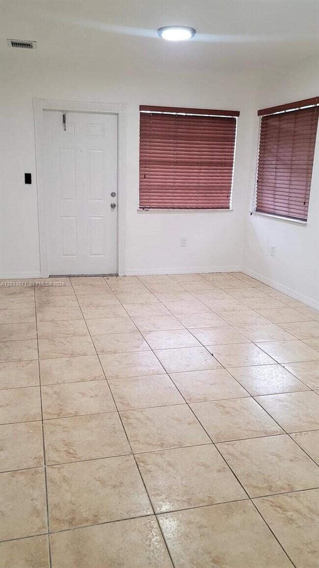 Building Photo - 3250 NW 94th St