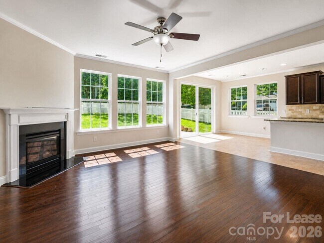 Building Photo - 151 Blossom Ridge Dr
