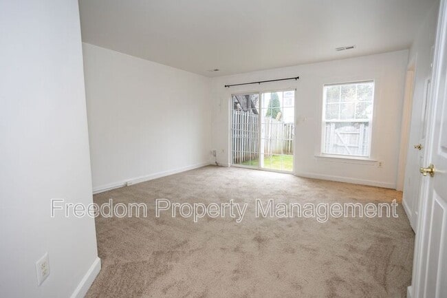 Building Photo - 8150 Rainwater Cir