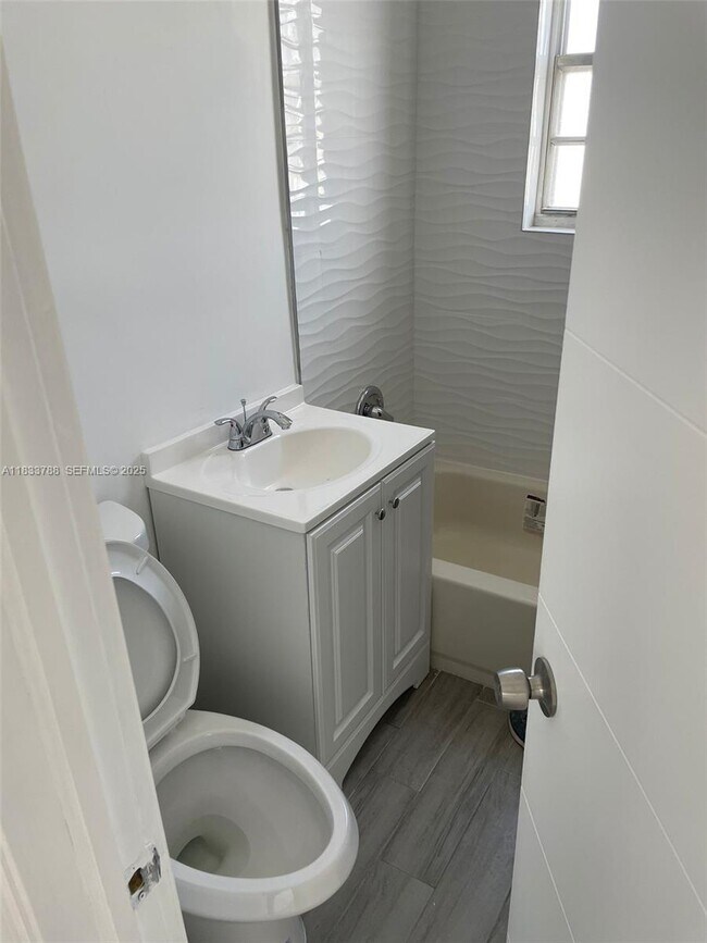 Building Photo - 1261 NW 59th St