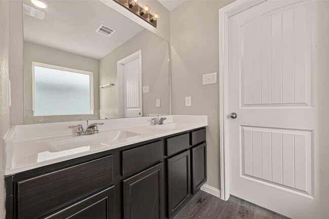 Building Photo - 3302 Alberelli Dr