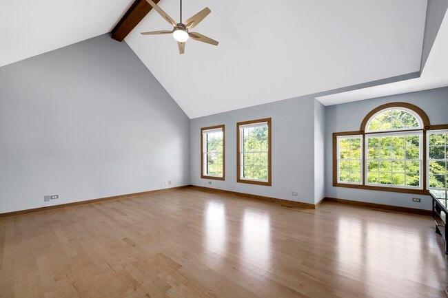 Building Photo - 721 38th St