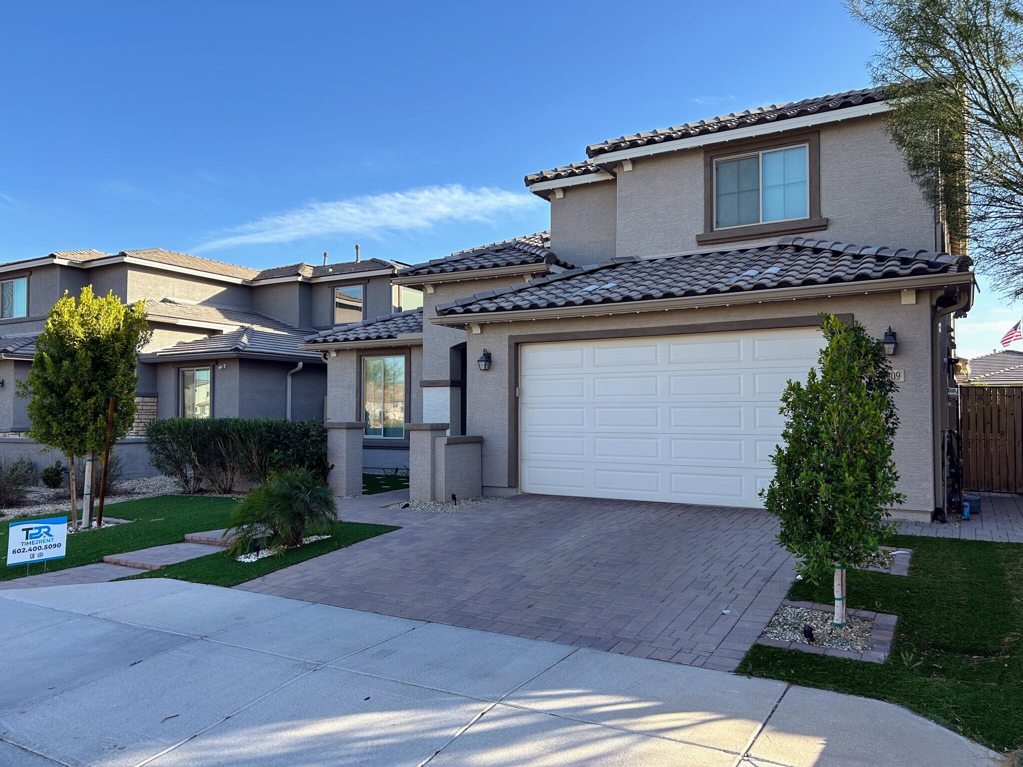 Building Photo - 8909 W Missouri Ave