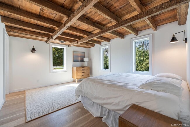 Building Photo - 3375 Indian Neck Ln