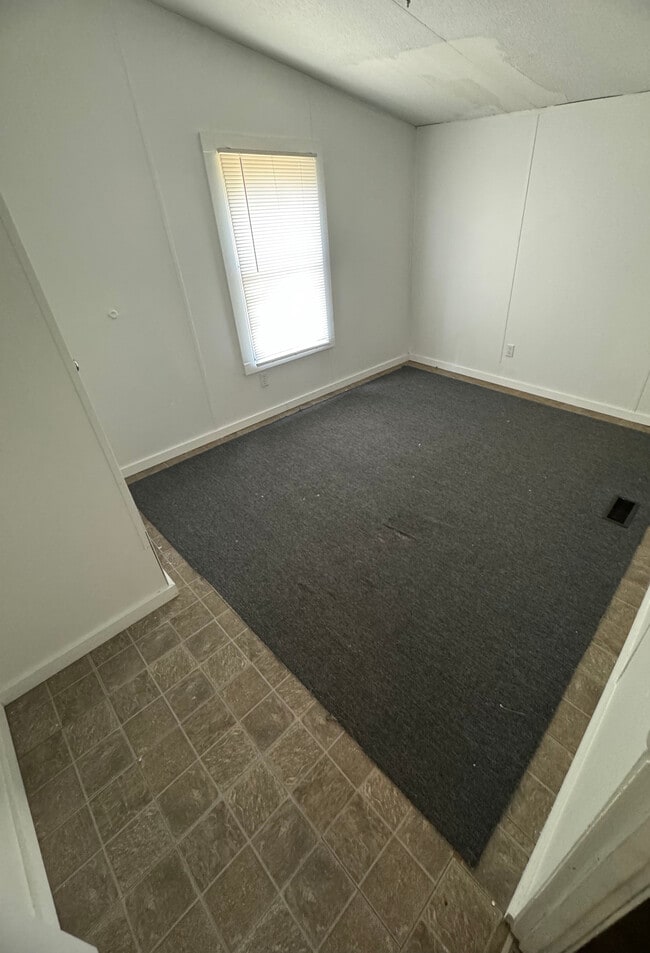 Building Photo - 6600 AR-171