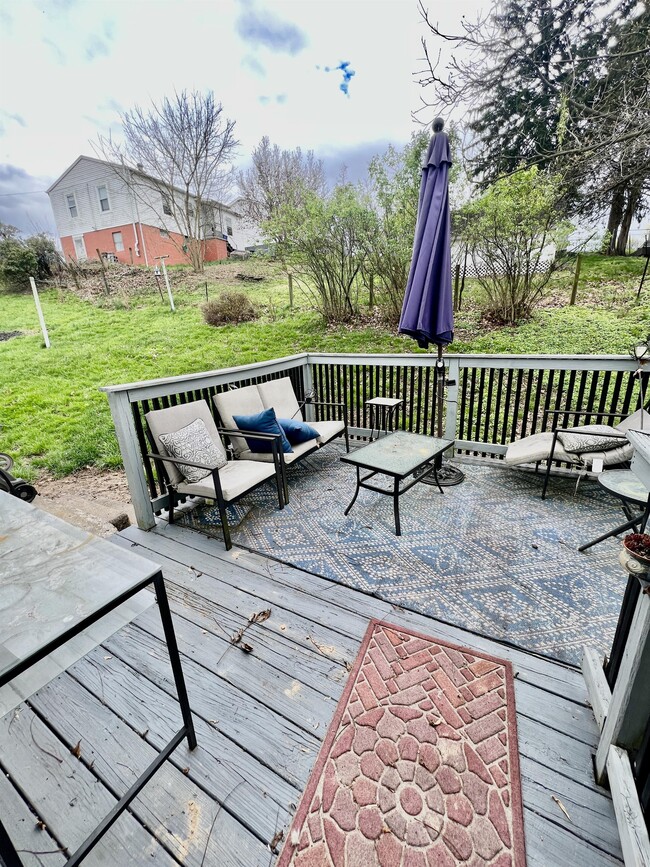 Building Photo - 151 Florida Ave