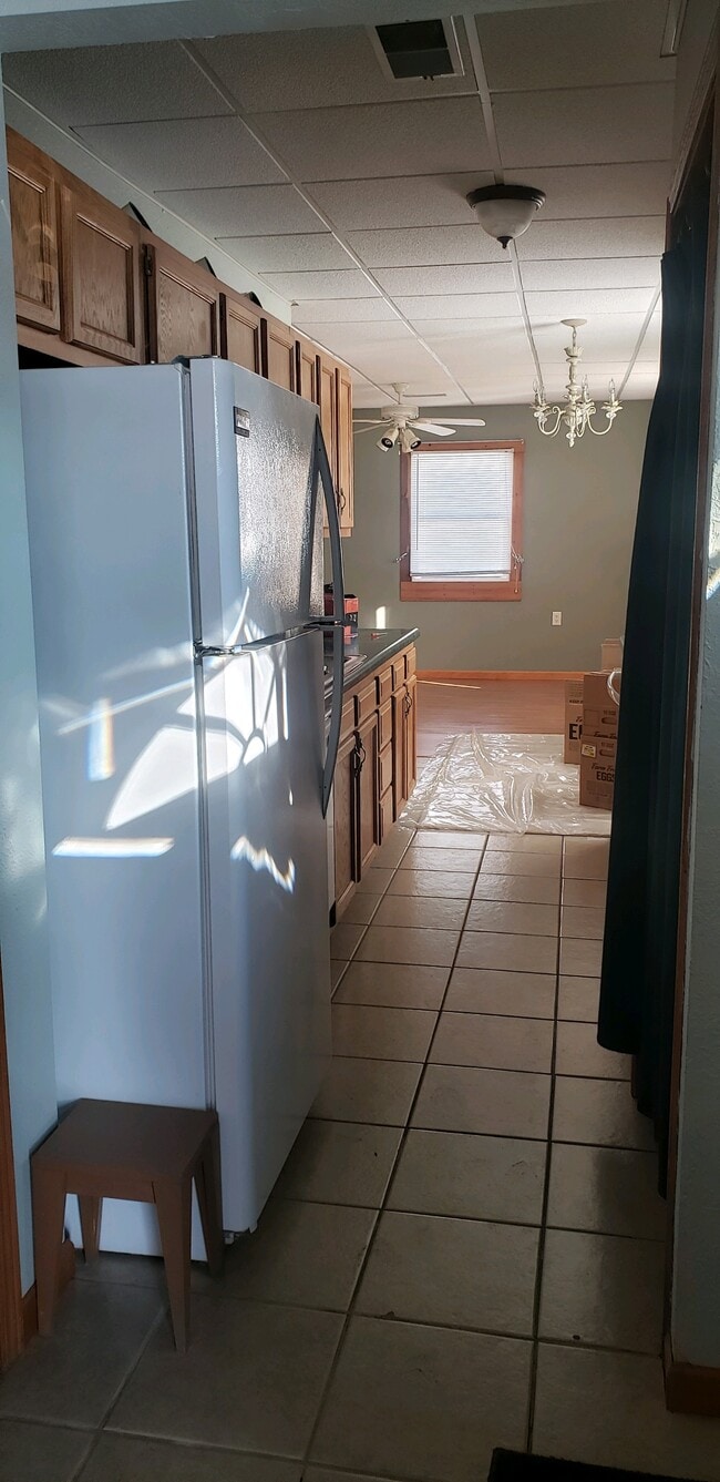 Building Photo - 1221 Garden Ln