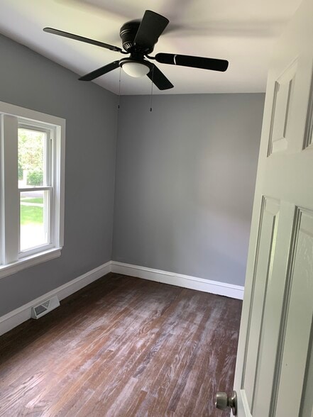 Building Photo - 2510 Ash St