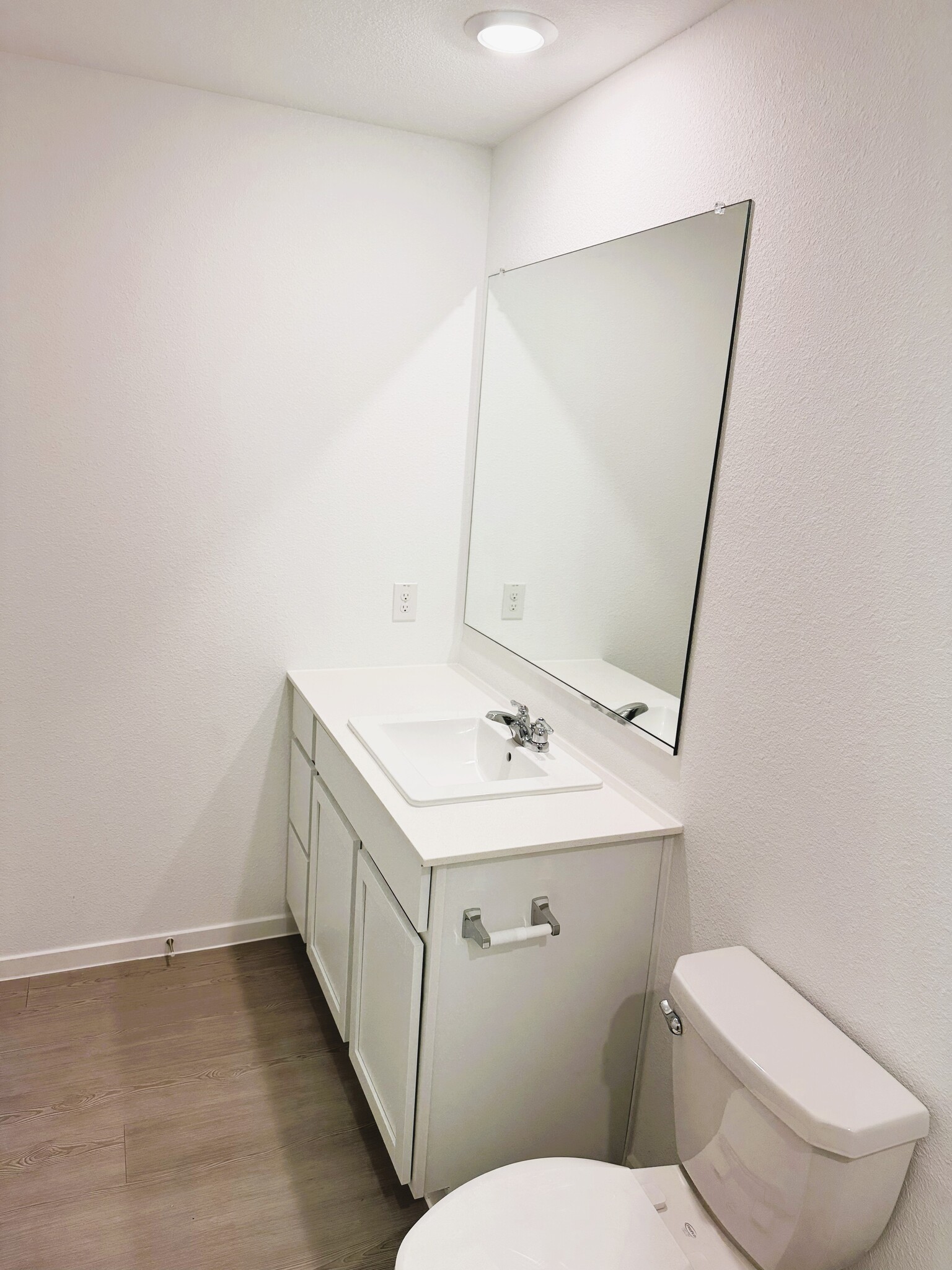 Building Photo - 1271 Falcon Heights Dr