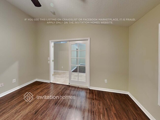 Building Photo - 6647 Clair Shore Dr