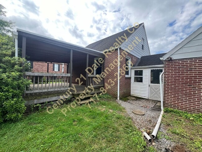 Building Photo - 3 BR 1 Bath Home in Central York School Di...