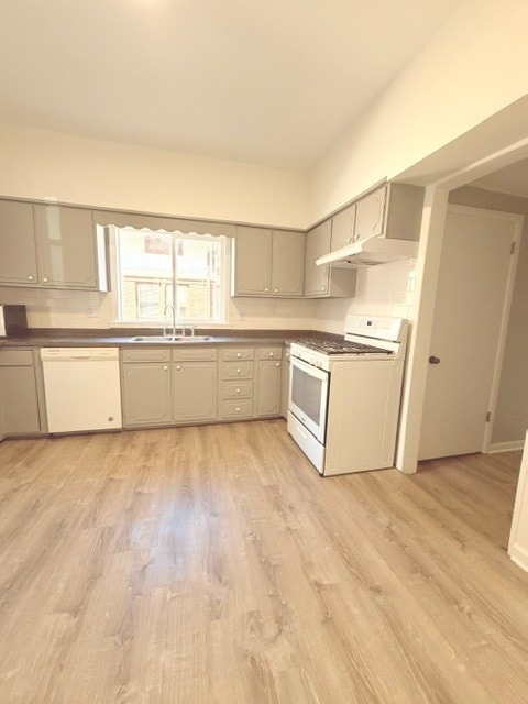 Building Photo - 450 S 4th St