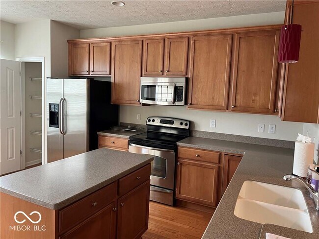 Building Photo - 12632 Hamsel Ln