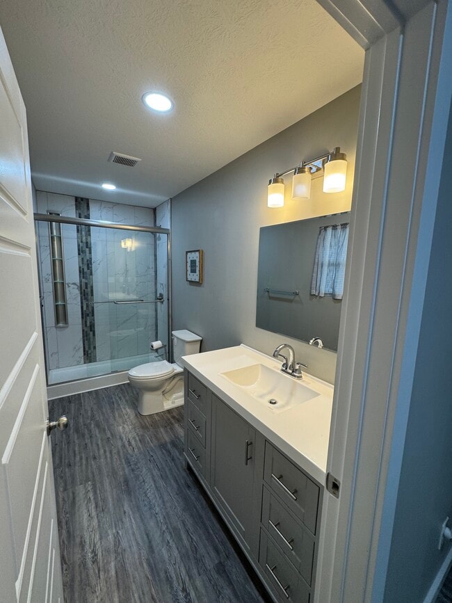 Building Photo - 241 Berry Ln