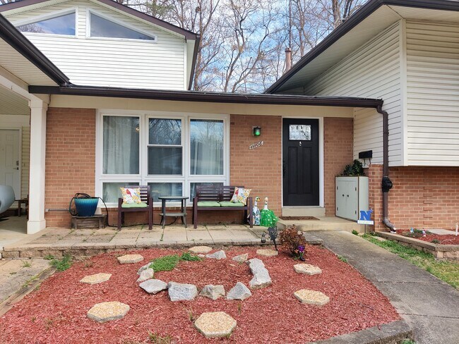 Building Photo - 11106 Del Rio Dr