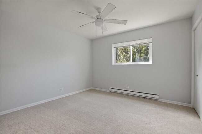 Building Photo - 6212 W 64th Pl