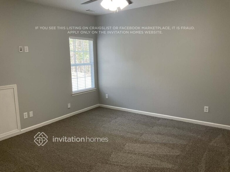 Building Photo - 4392 Sublime Trail