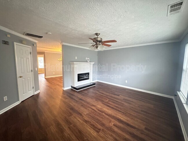 Building Photo - 1780 Campbell Ives Ct SW