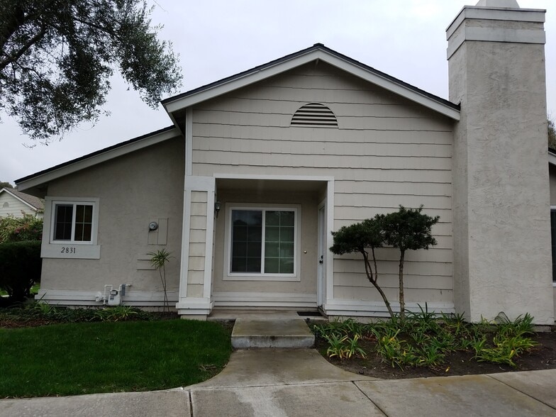 Front - 2831 Hillsboro Court
