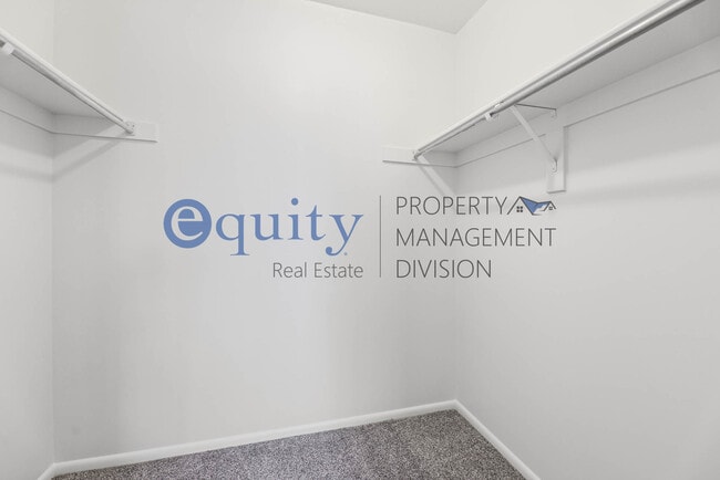 Building Photo - 2550 S 900 E