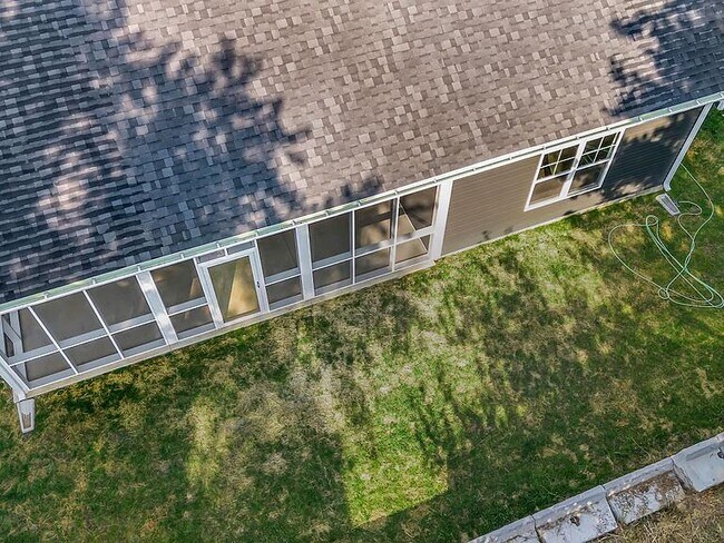 Building Photo - Somo Lot 7 - Danburry