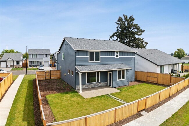 Building Photo - 11208 Apple Ln