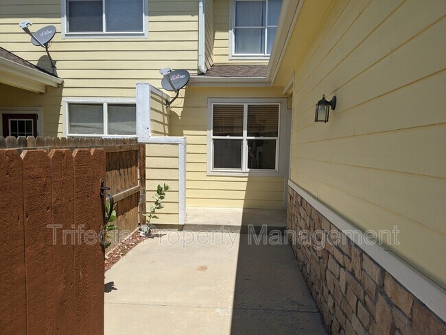 Building Photo - 5551 W 29th St