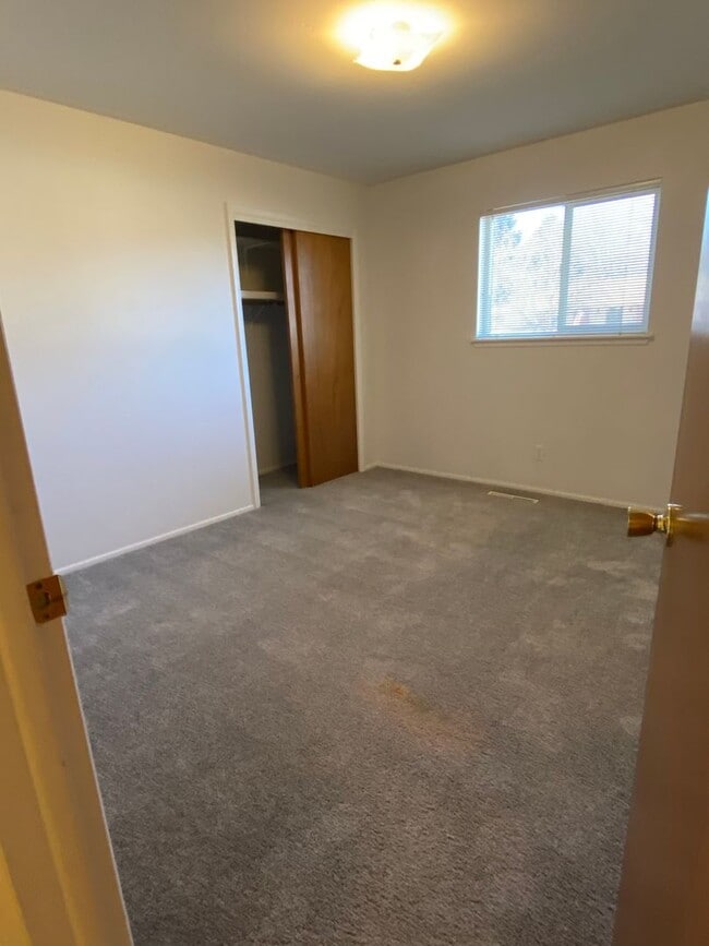 Building Photo - 1328 Woodmoor Ln