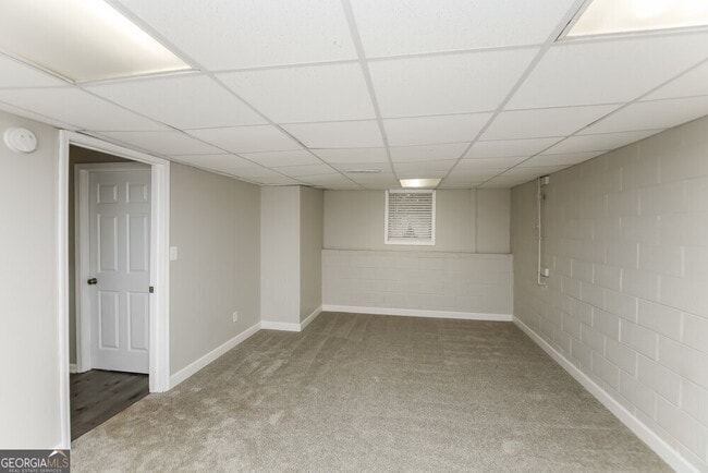 Building Photo - 311 Madeline Way