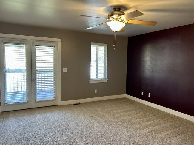 Building Photo - 8353 Grouse Cres Dr