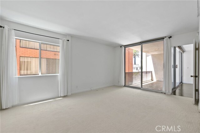 Building Photo - 131 N Gale Dr