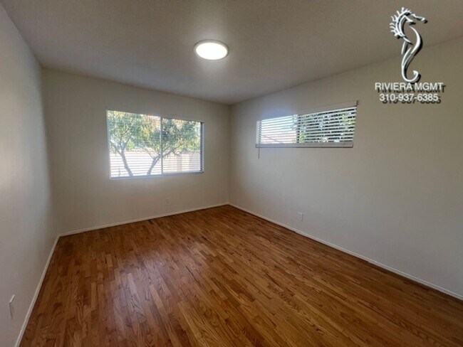 Building Photo - ***$1200.00 Off on 1st Month*** Torrance House 4 Bed 2 bath