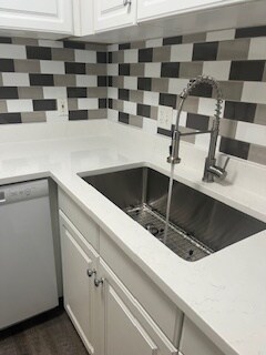 New stainless sink and faucet - 100 Fairway Park Blvd