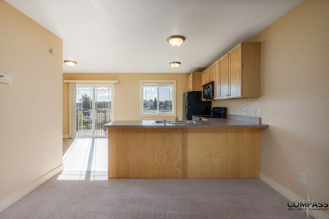 Primary Photo - SPACIOUS TOWNHOME CONVENIENTLY LOCATED WIT...