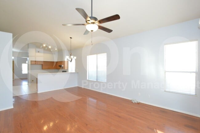 Building Photo - 5463 W Venus Way