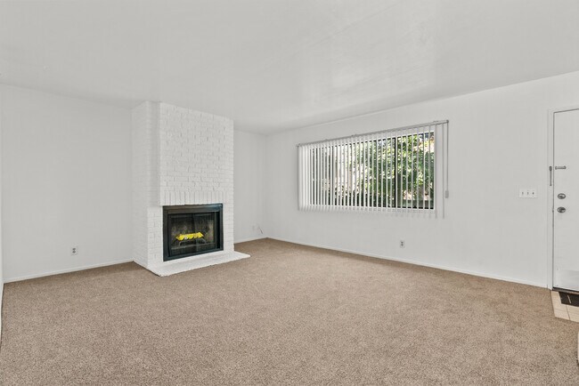 Building Photo - 14456 Foothill Blvd