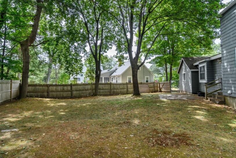 Building Photo - 7 Ferndale Rd