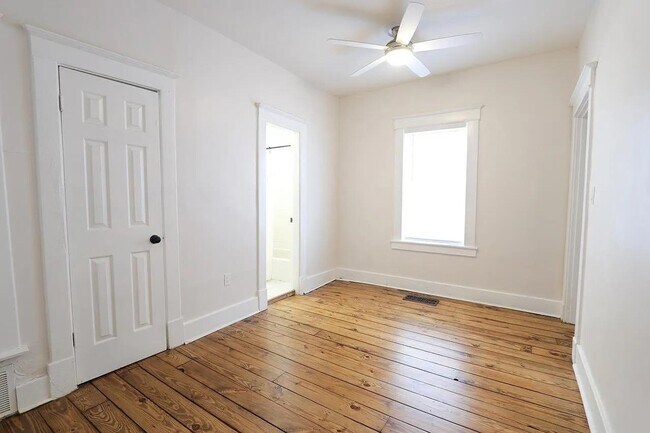 Building Photo - 1529 Madison Ave