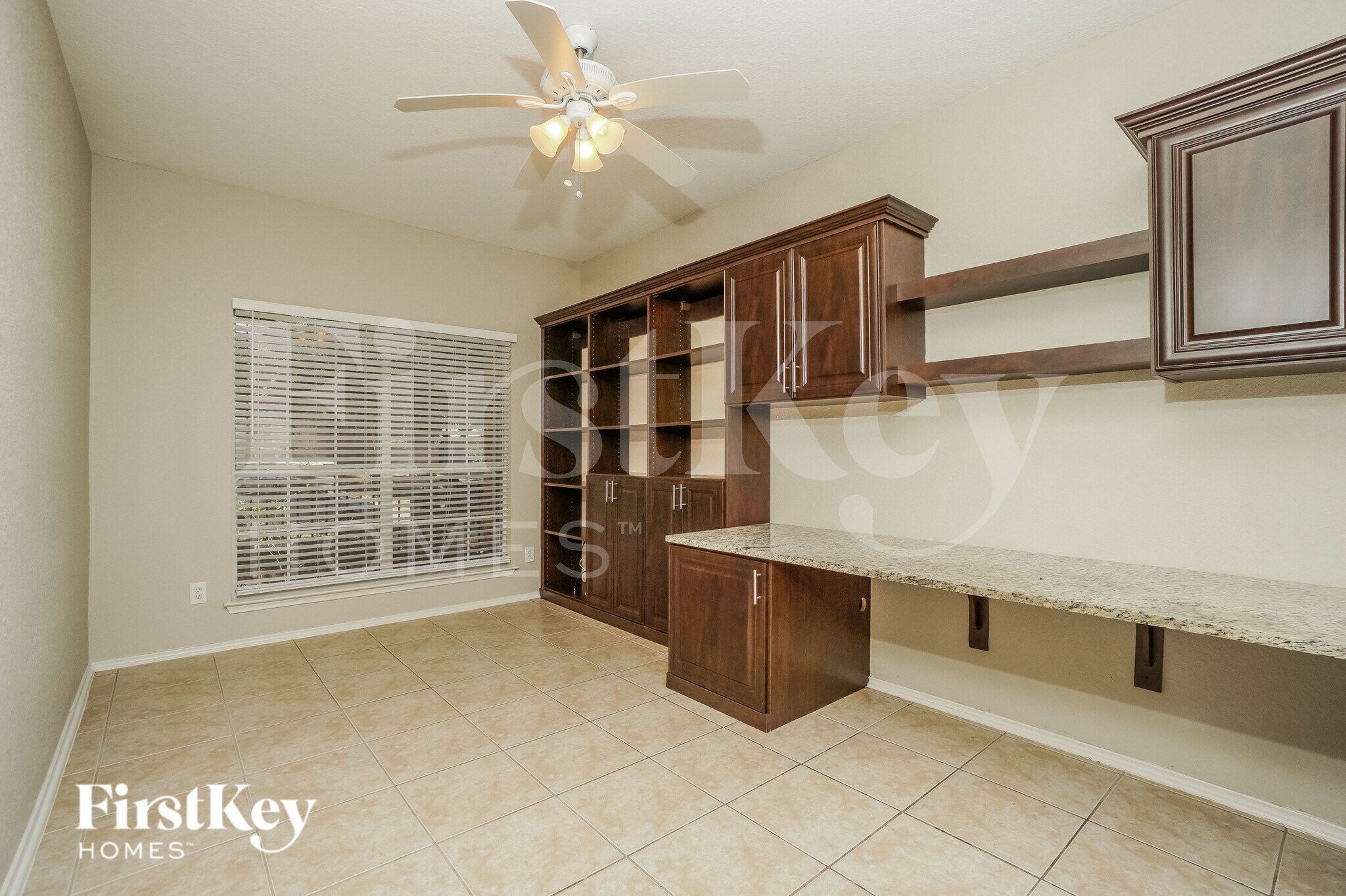 Building Photo - 1157 Kite Cor