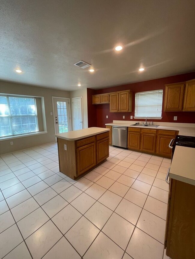 Building Photo - PICTURE PERFECT 3/2 Home in Superb Location in Highly Desirable Park Glen Neighborhood!(( Keller ...