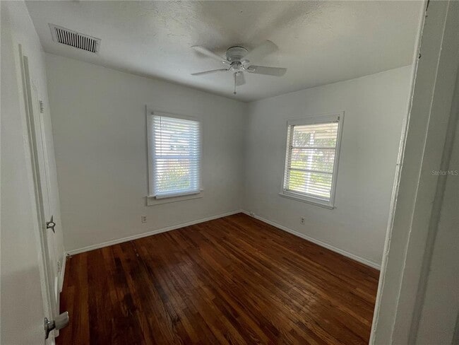 Building Photo - 3205 Ave A W