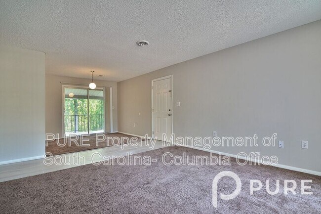 Building Photo - 2915 Chatsworth Rd