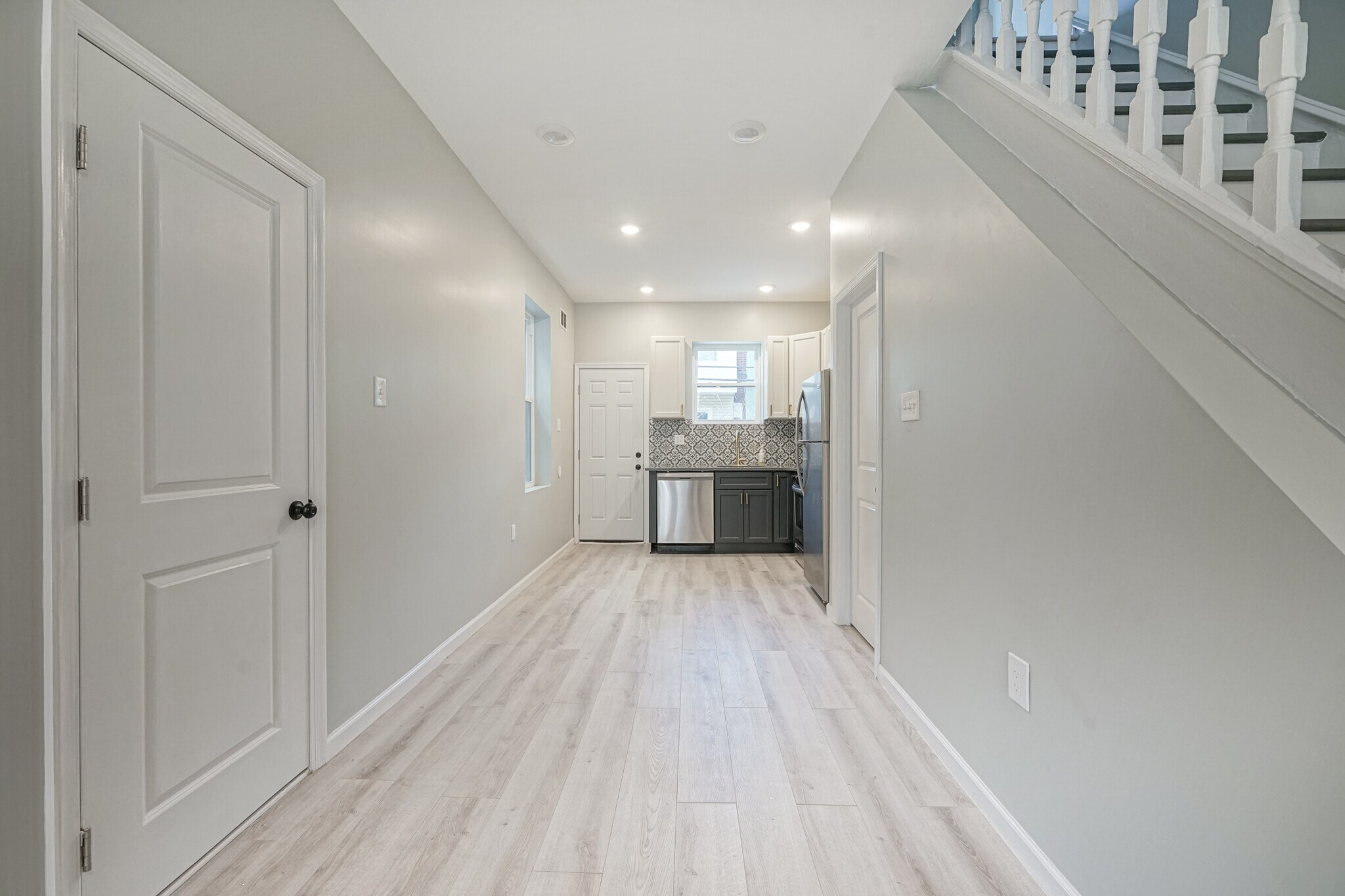 Building Photo - 1315 S 30th St