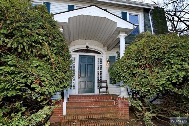 Primary Photo - 232 Madison Ave