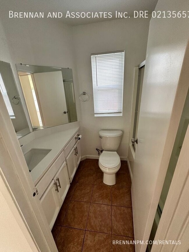 Building Photo - 1606 Woodrun Pl