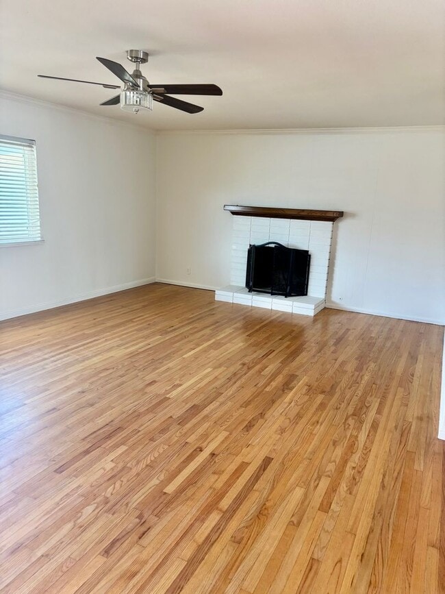 Building Photo - 2850 S Whispering Lakes Ln