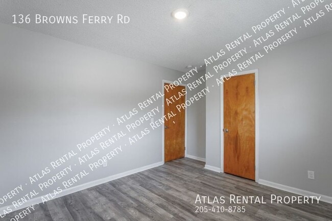 Building Photo - 136 Browns Ferry Rd